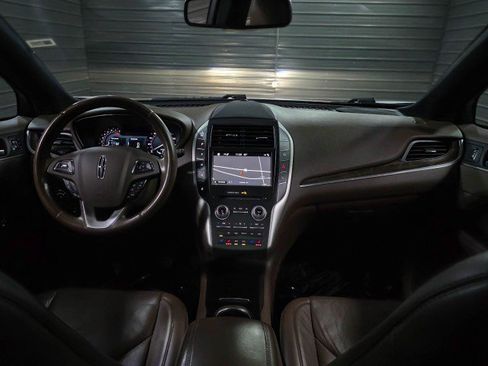Used 2017 Lincoln MKC Reserve image 11