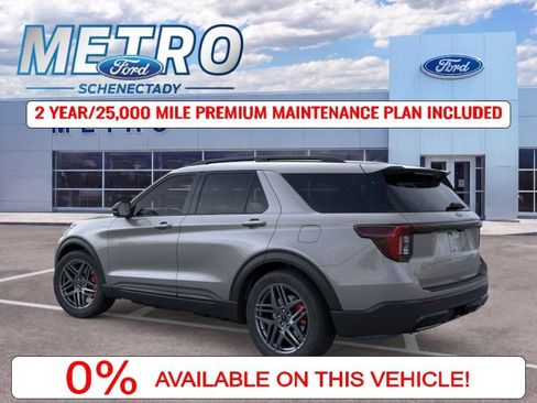 New 2026 Ford Explorer ST-Line w/ ST-Line Street Pack AWD/4WD image 5