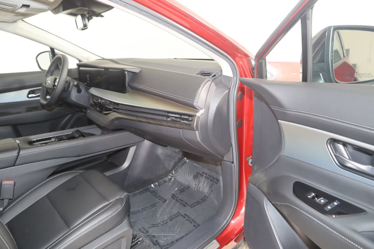 Used 2025 Nissan Murano SL AWD/4WD image 39