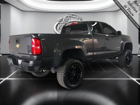 Used 2017 Chevrolet Colorado W/T w/ WT Convenience Package image 5