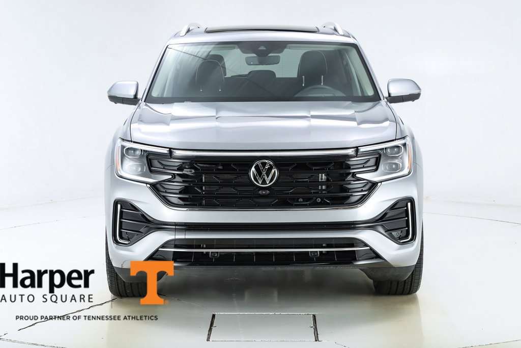 Used 2026 Volkswagen Atlas SEL Premium R-Line AWD/4WD image 16