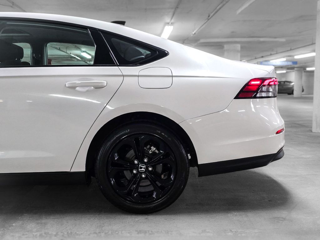 Used 2025 Honda Accord SE image 14