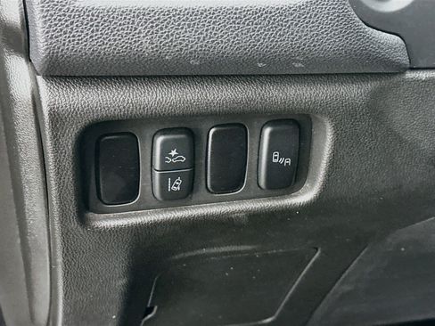 Used 2024 Mitsubishi Outlander Sport AWD image 17