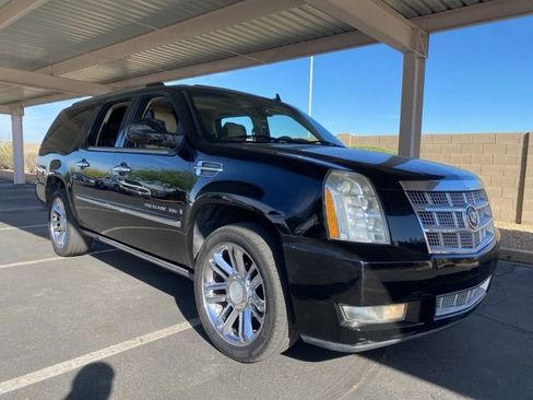 Used 2009 Cadillac Escalade ESV Platinum image 4