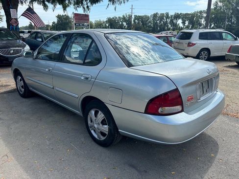 Used 2002 Nissan Sentra GXE image 3