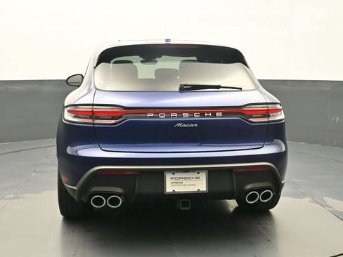 Certified 2025 Porsche Macan AWD/4WD image 22