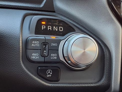 Certified 2025 RAM 1500 Laramie w/ Bed Utility Group image 7