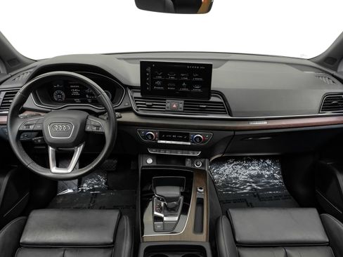 Used 2023 Audi Q5 2.0T Premium Plus w/ Premium Plus Package AWD/4WD image 19