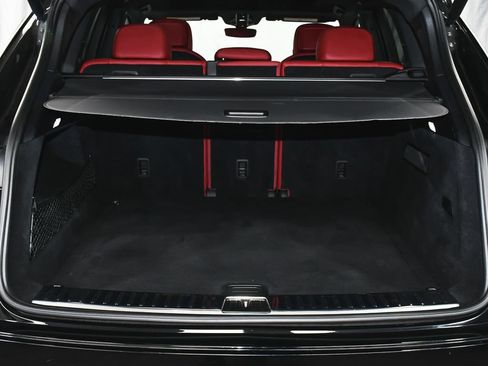 Used 2021 Porsche Cayenne image 59