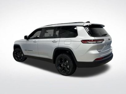 New 2025 Jeep Grand Cherokee L Limited w/ Luxury Tech Group II