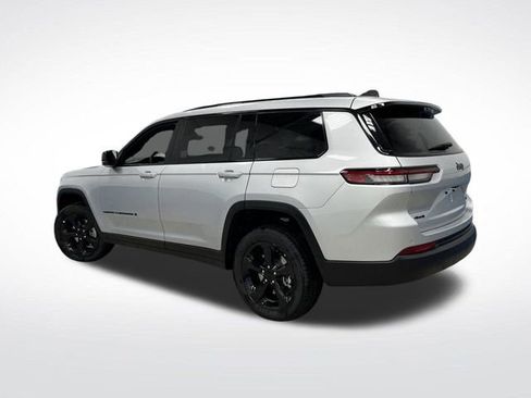 New 2025 Jeep Grand Cherokee L Limited w/ Luxury Tech Group II image 3