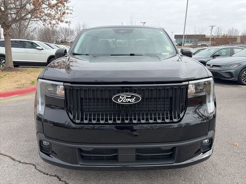 Used 2025 Ford Maverick Lobo AWD/4WD image 2