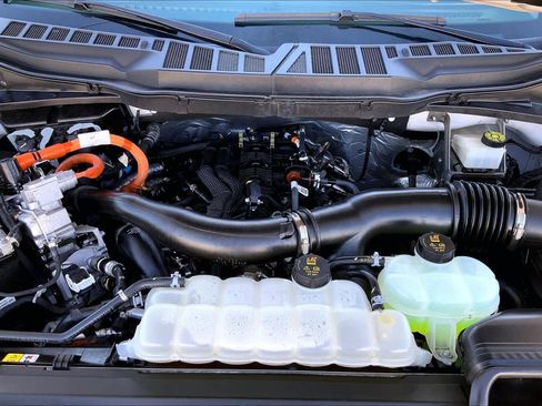 Used 2024 Ford F150 XLT w/ Mobile Office Package image 34