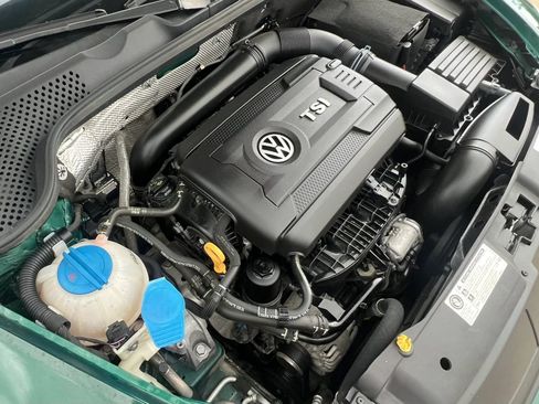 Used 2017 Volkswagen Beetle 1.8T SE FWD image 33