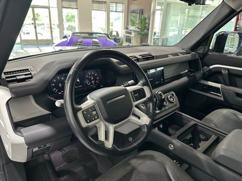 Used 2020 Land Rover Defender 110 First Edition AWD/4WD image 39