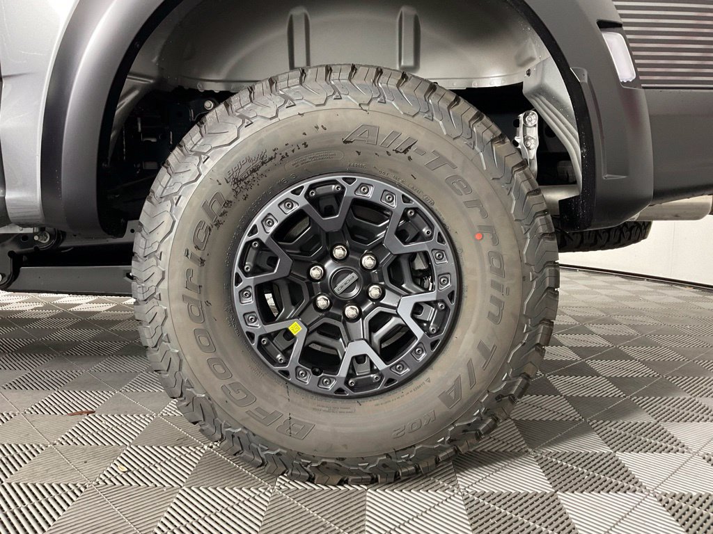 New 2026 Ford F150 Raptor w/ Equipment Group 803A Raptor R AWD/4WD image 10