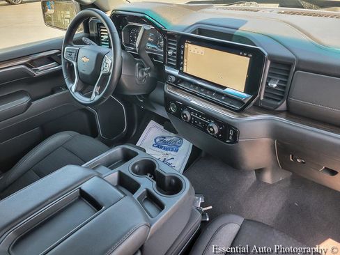 Certified 2024 Chevrolet Silverado 1500 LT AWD/4WD image 25