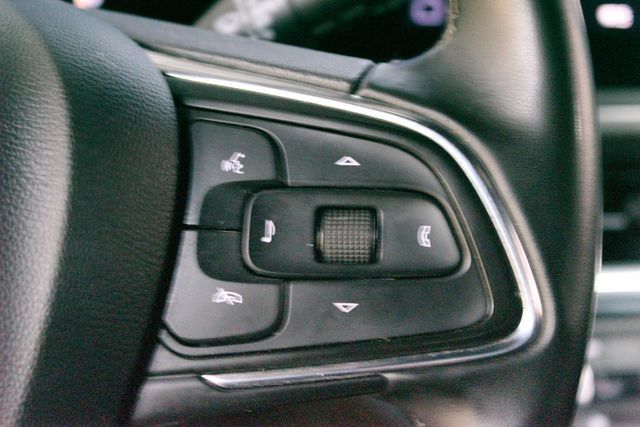 Used 2024 Buick Envista Sport Touring w/ Convenience II Package FWD image 17