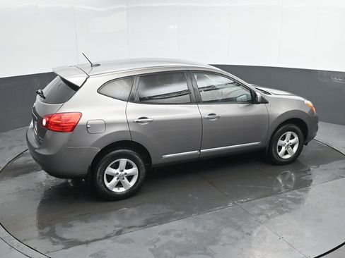 Used 2013 Nissan Rogue S w/ Special Edition Pkg image 30