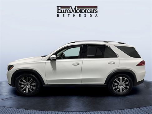 Used 2025 Mercedes-Benz GLE 350 4MATIC image 2