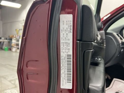 Used 2020 Jeep Grand Cherokee Limited w/ Trailer Tow Group IV image 34