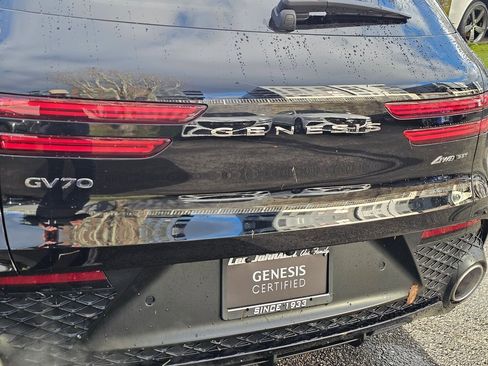 Certified 2025 Genesis GV70 3.5T Sport w/ Sport Prestige Package image 25