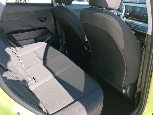 Used 2024 Hyundai Kona SEL image 30