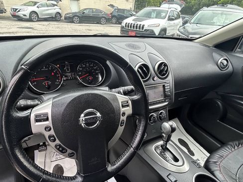 Used 2013 Nissan Rogue SL AWD/4WD image 5
