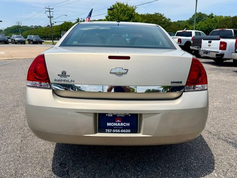 Used 2011 Chevrolet Impala LS FWD image 4