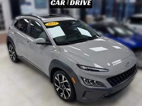 Used 2023 Hyundai Kona Limited image 3