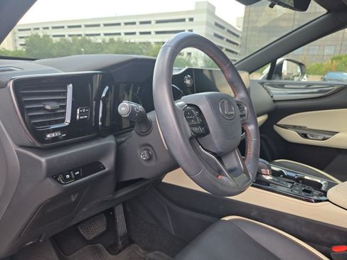 Used 2024 Lexus NX 350 AWD image 9