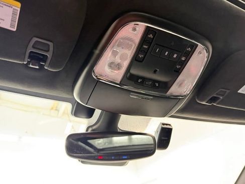 Used 2018 Jeep Grand Cherokee SRT AWD/4WD image 33