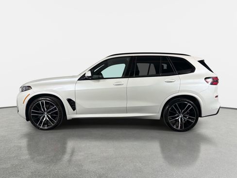 Used 2024 BMW X5 xDrive40i AWD/4WD image 6
