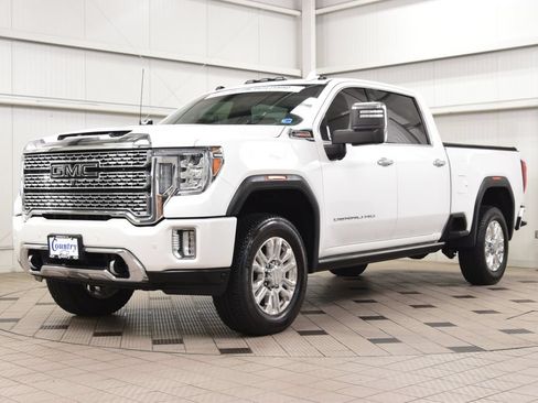 Used 2021 GMC Sierra 2500 Denali w/ Denali Ultimate Package AWD/4WD image 3
