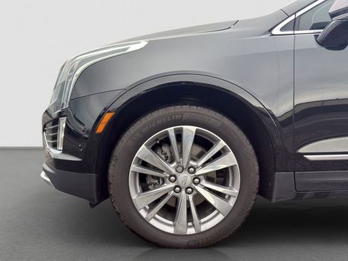Used 2025 Cadillac XT5 Premium Luxury w/ Technology Package FWD image 20