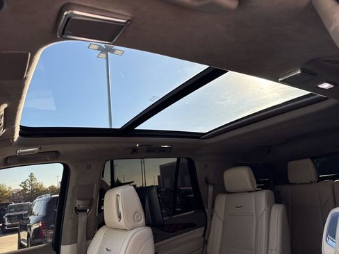 Used 2022 Cadillac Escalade Sport Platinum image 20