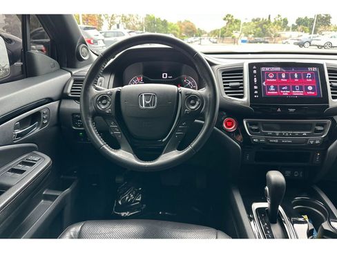 Used 2019 Honda Ridgeline Black Edition image 16