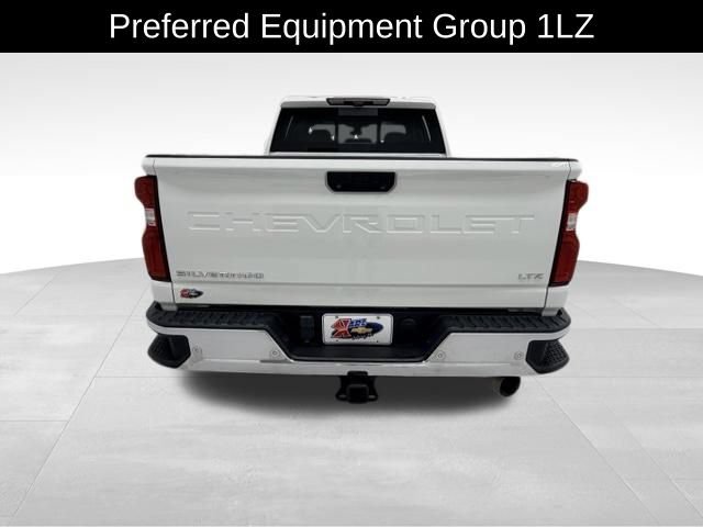 Used 2021 Chevrolet Silverado 2500 LTZ w/ LTZ Premium Package AWD/4WD image 4