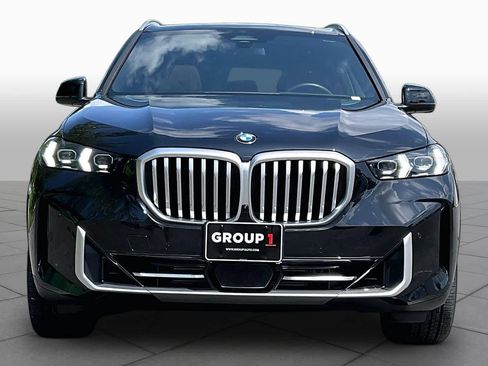 Used 2026 BMW X5 xDrive40i w/ Premium Package AWD/4WD image 3