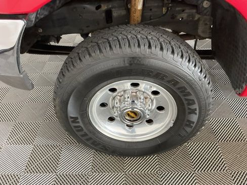 Used 1999 Ford F250 XL image 19