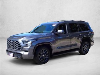 Used 2025 Toyota Sequoia Platinum AWD/4WD video 4