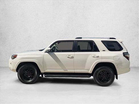 Certified 2021 Toyota 4Runner SR5 Premium w/ Moonroof Package RWD image 8