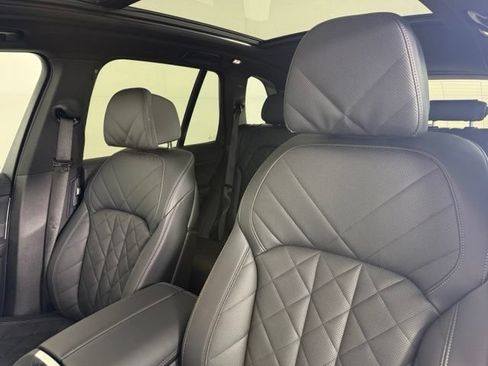 Used 2025 BMW X5 M60i w/ Climate Comfort Package AWD/4WD image 30
