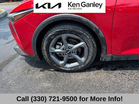Certified 2025 Kia K4 FWD image 17