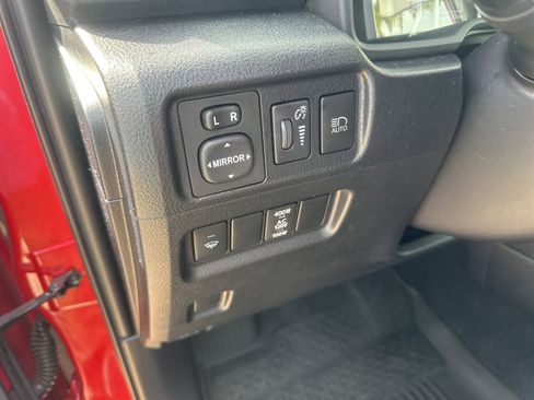 Used 2021 Toyota 4Runner Limited image 25
