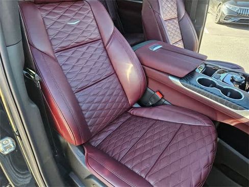 Used 2026 Cadillac Escalade Luxury w/ Touring Package image 25