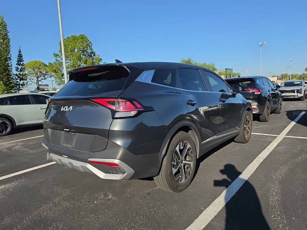 Used 2024 Kia Sportage EX FWD image 16