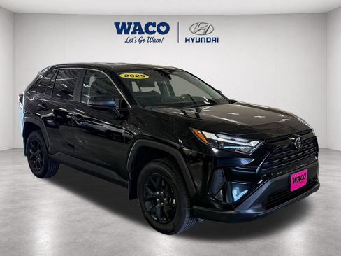 Used 2025 Toyota RAV4 LE FWD image 9