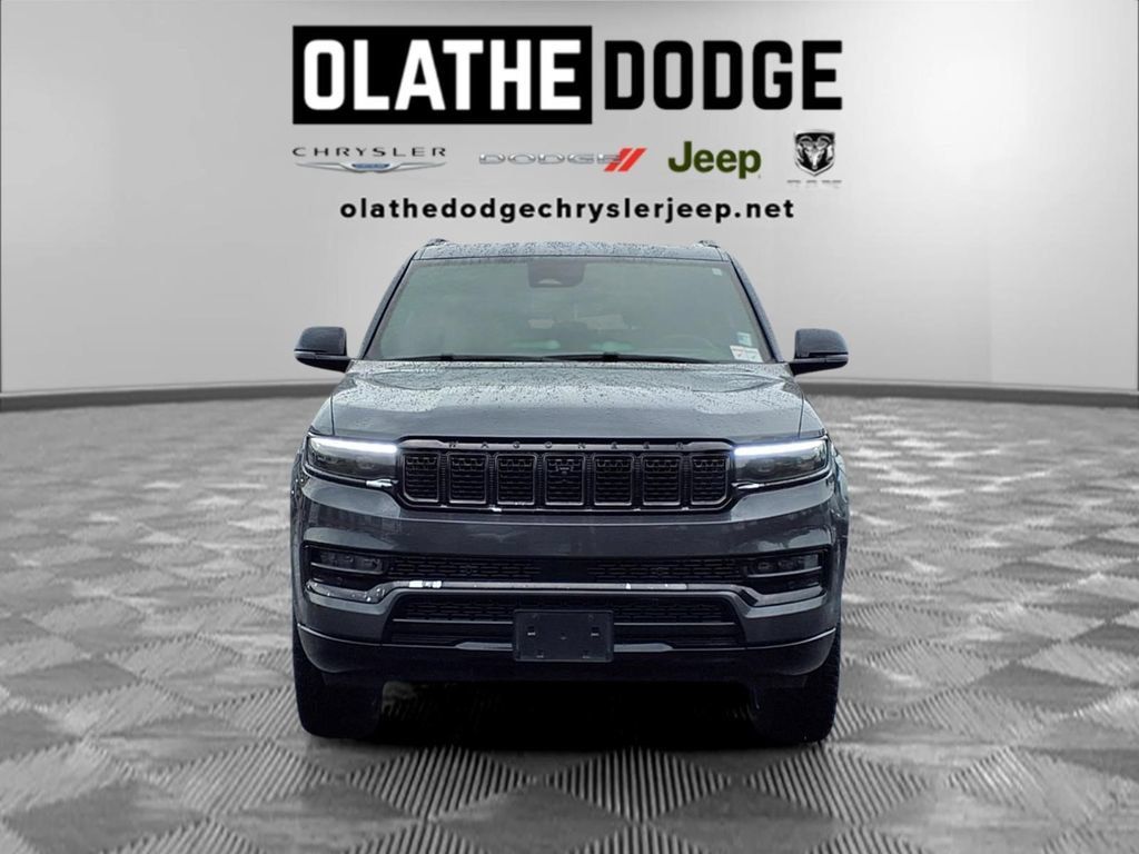 Certified 2024 Jeep Grand Wagoneer L Series II w/ Quick Order Packagew 28T AWD/4WD image 32