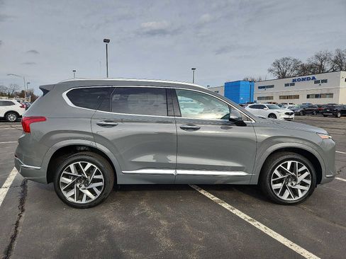 Used 2023 Hyundai Santa Fe Calligraphy w/ Cargo Package image 7